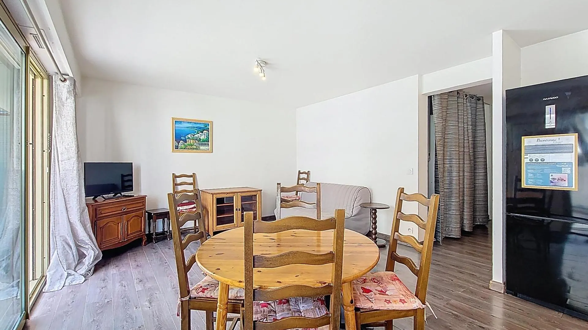סאן-לורן-דו-ואר Cosy Appartement 4 Personnes 0*,  צרפת